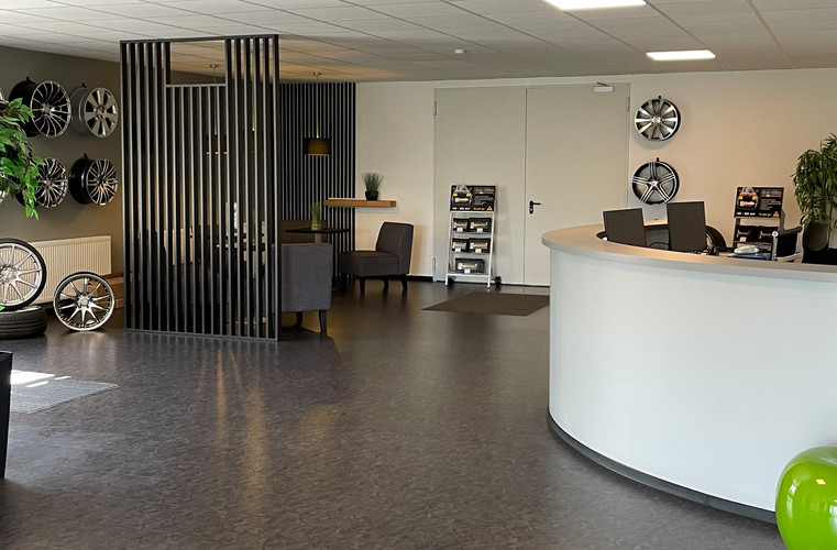 dealer showroom